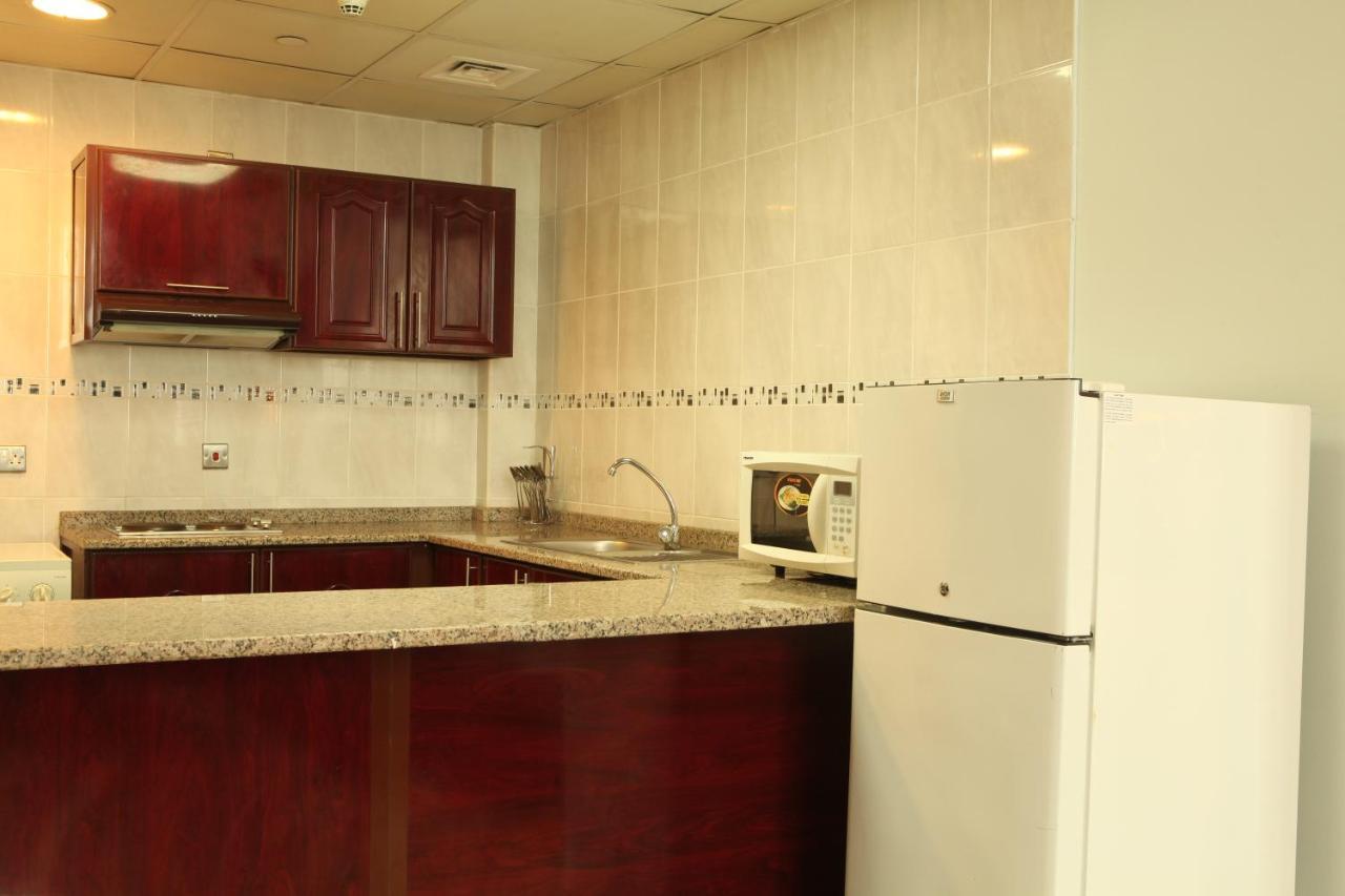 Ramee Rose Hotel apartamentos Abu Dabi Exterior foto